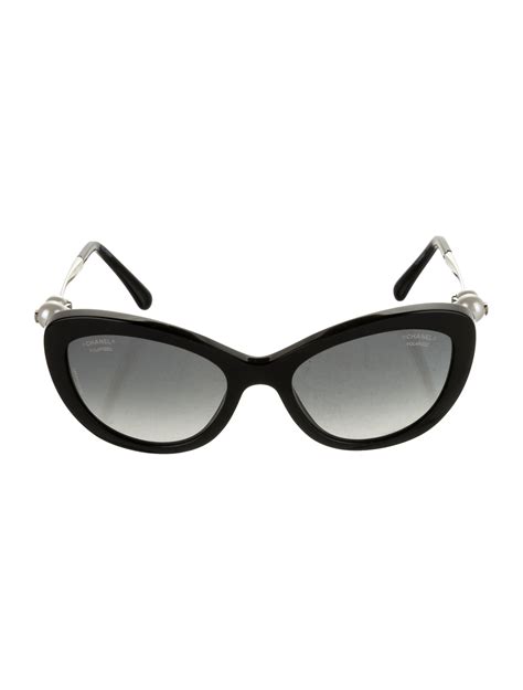 chanel cat eye polarized sunglasses|chanel sunglasses with clear sides.